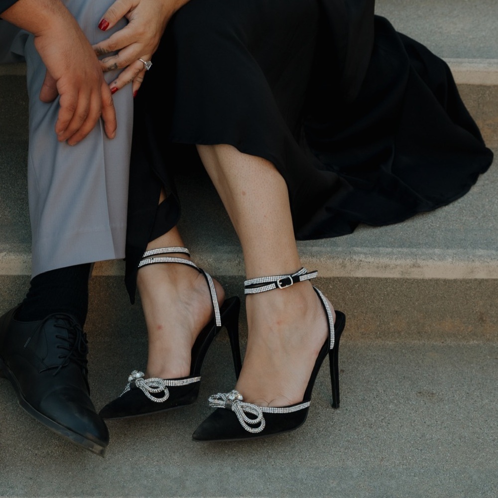 ❌Sold❌Bow heels